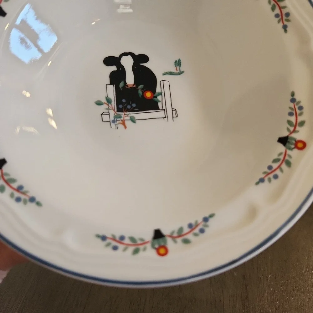 Vintage Oneida Farm Friends Cow Ceramic Stoneware Soup Bowls Farmhouse Kitchen